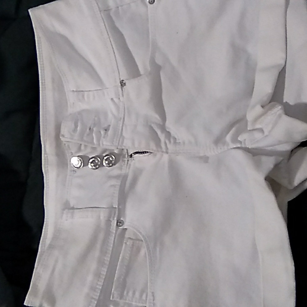 Forever 21 white stylish shorts. Stretchy but form fitting. Size small